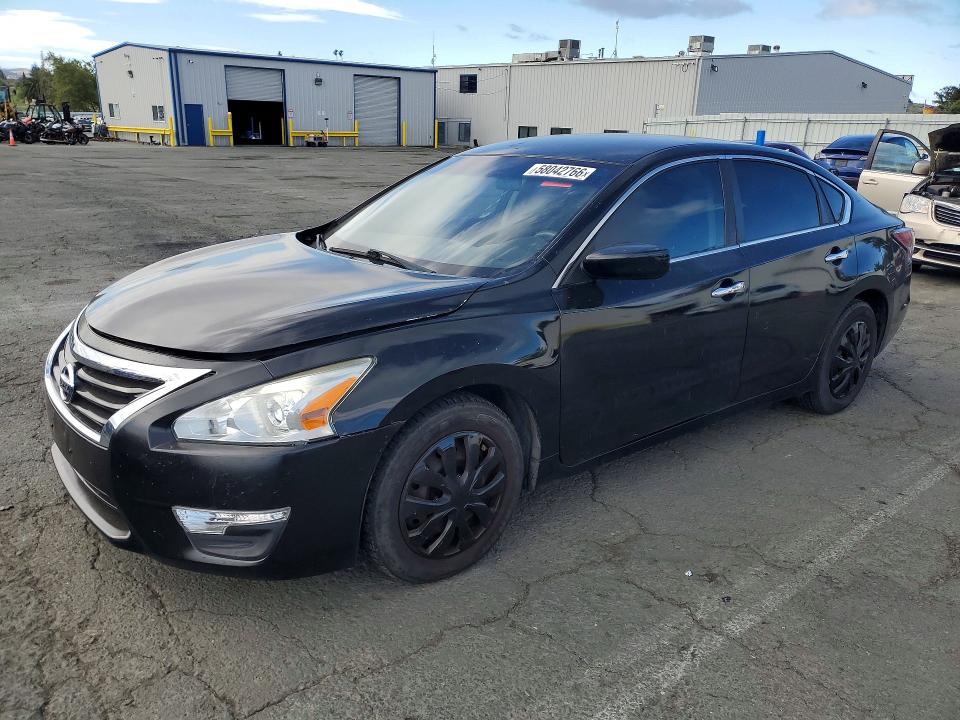 2014 Nissan VIN 1N4AL3AP6EC265218 COPART salvage auction — SIDE, CA - CERT OF TITLE-SALVAGED (P), sold $425 on 2026-07-22 (photo 1)