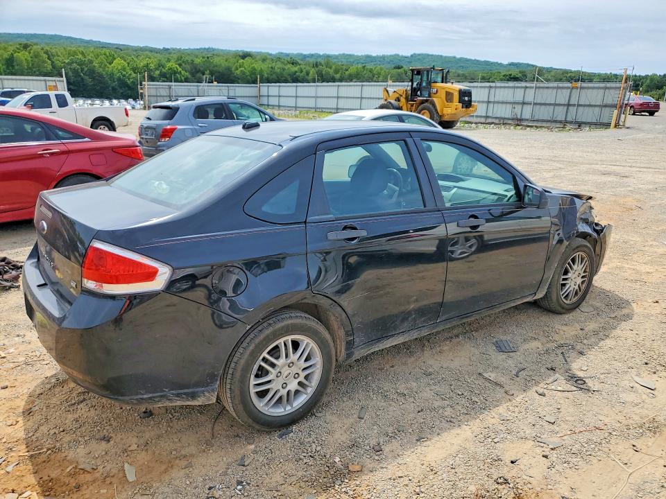 2011 Ford Focus VIN 1FAHP3FN1BW189170 COPART salvage auction — FRONT END, Va - Cert Of Title - Salvage, sold $450 on 2026-07-06 (photo 3)