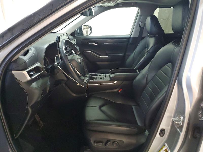 2022 Toyota Highlander VIN 5TDHZRBH5NS163425 COPART salvage auction — VANDALISM, Az - Cert Of Title - Salvage, sold $24,300 on 2026-07-06 (photo 7)