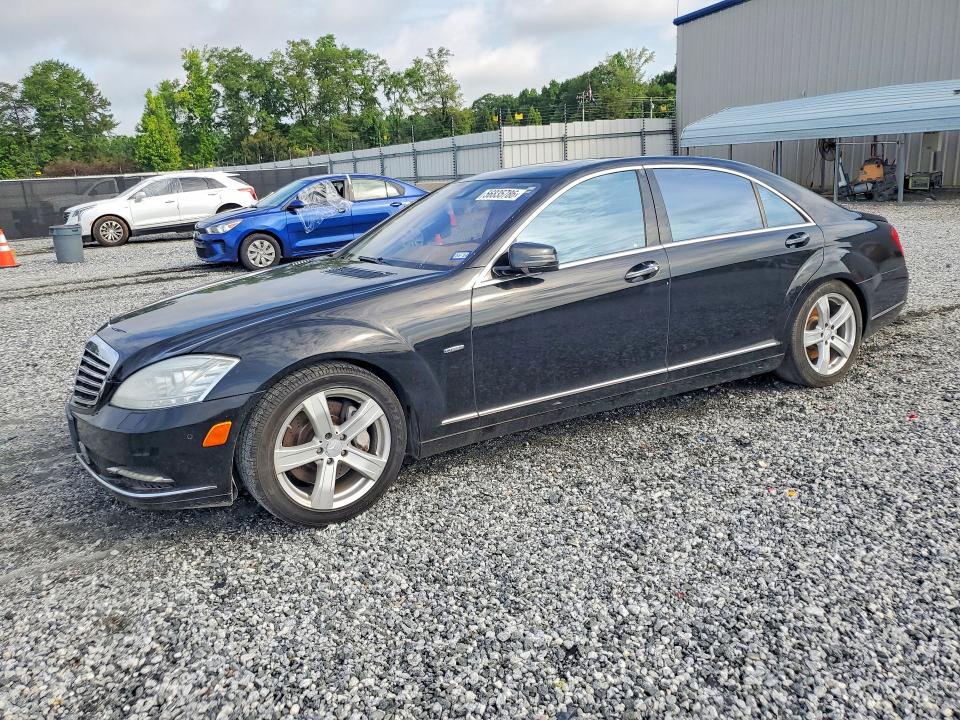 2012 Mercedes-benz S-klasse VIN WDDNG7DBXCA432069 COPART salvage auction — MINOR DENT/SCRATCHES, Tx - Certificate Of Title (P), sold $1,250 on 2026-08-03 (photo 1)