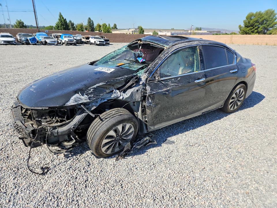2017 Honda Accord VIN JHMCR6F72HC006580 COPART salvage auction — ROLLOVER, Ca - Salvage Certificate, sold $325 on 2026-07-22 (photo 1)