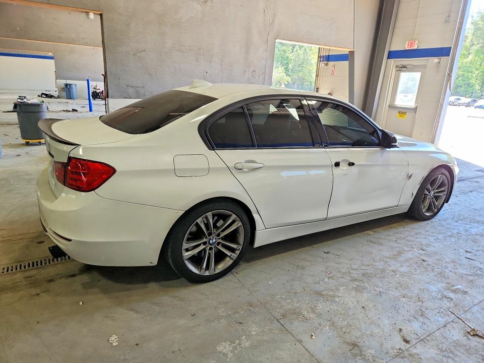 2013 BMW 3er VIN WBA3A9G53DNP37618 COPART salvage auction — SIDE, Va - Cert Of Title - Salvage, sold $1,950 on 2026-07-10 (photo 3)