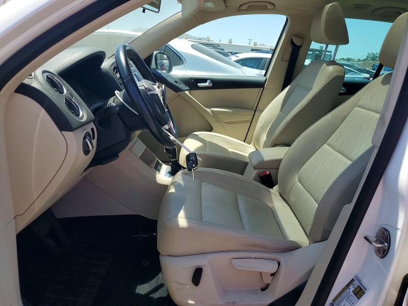 2012 Volkswagen Tiguan VIN WVGAV7AX8CW530532 COPART salvage auction — FRONT END, Ca - Dis/Dlr/Exp Only Clean Title, sold $1,250 on 2026-09-03 (photo 7)