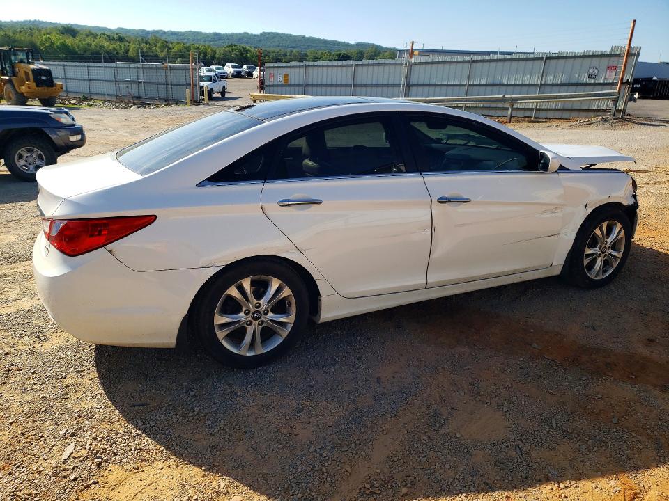 2012 Hyundai Sonata VIN 5NPEC4AC2CH437714 COPART salvage auction — FRONT END, VA - CERT OF TITLE - SALVAGE, sold $225 on 2026-07-24 (photo 3)