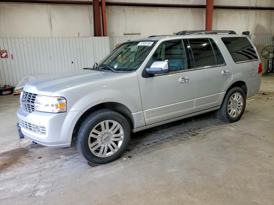2014 Lincoln Navigator VIN 5LMJJ2H53EEL03693 COPART salvage auction — UNDERCARRIAGE, Tx - Salvage Vehicle Title, sold $2,000 on 2026-07-06 (photo 1)