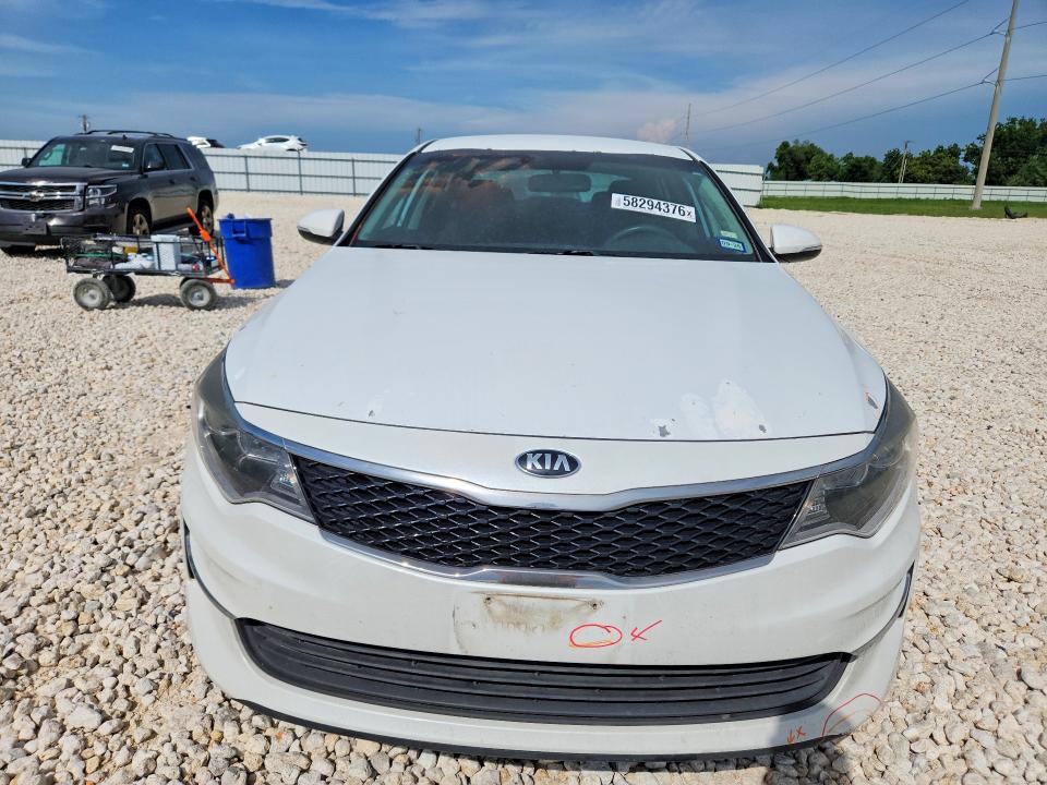 2018 Kia Optima VIN 5XXGT4L37JG191001 COPART salvage auction — VANDALISM, TX - SALVAGE VEHICLE TITLE (P), sold $1,650 on 2026-07-09 (photo 5)