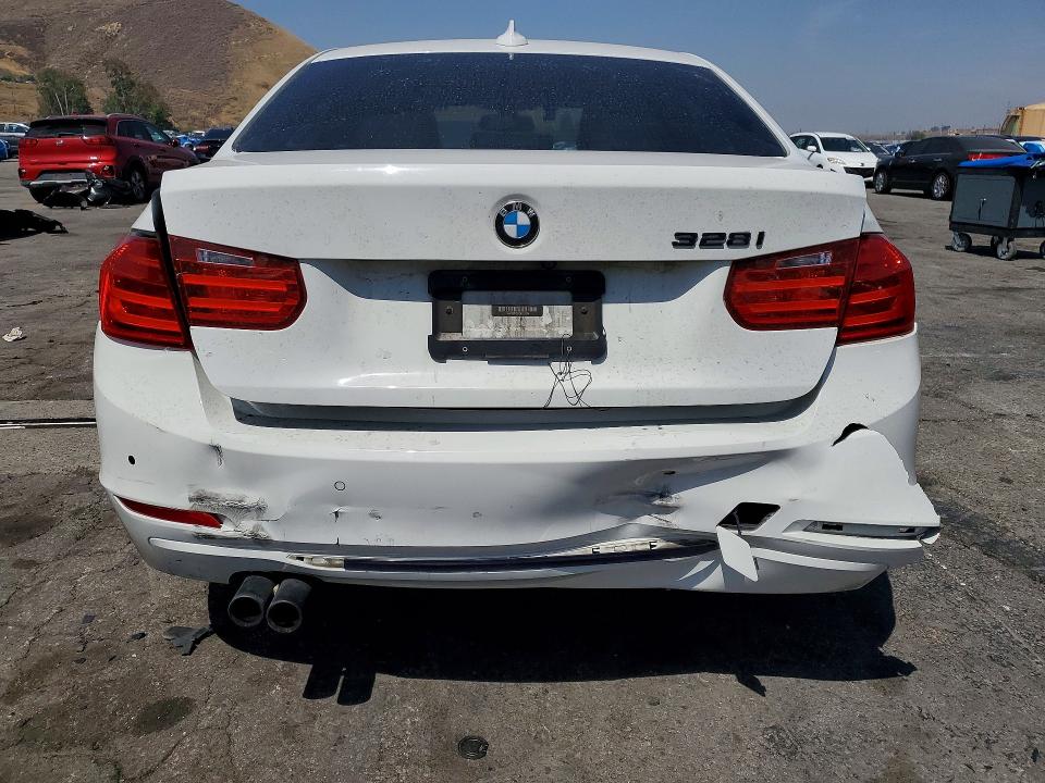 2014 BMW VIN WBA3C1C50EK117524 COPART salvage auction — REAR END, Ca - Salvage Certificate, sold $2,750 on 2026-07-09 (photo 6)