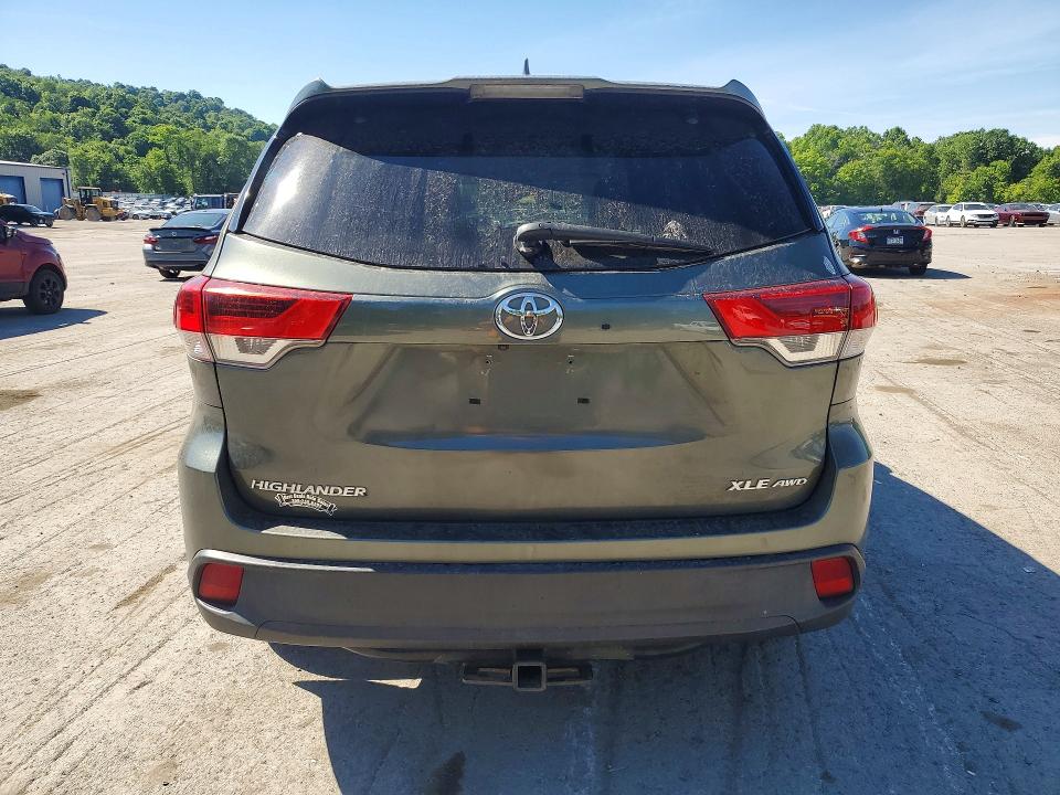 2017 Toyota VIN 5TDJZRFH5HS367982 COPART salvage auction — FRONT END, Pa - Certificate Of Salvage, sold $7,000 on 2026-07-16 (photo 6)