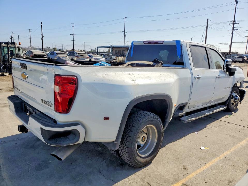 2023 Chevrolet Silverado 3500 VIN 1GC4YVEY9PF216779 COPART salvage auction — FRONT END, Pa - Dis/Dlr/Exp Only Salvage Title, sold $16,000 on 2026-08-10 (photo 3)