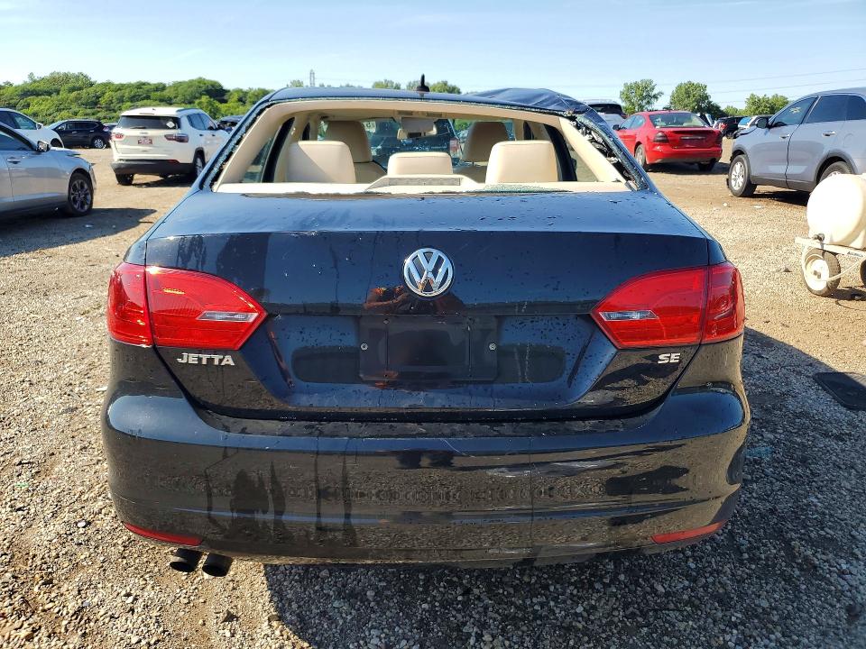 2014 Volkswagen Jetta VIN 3VWD07AJ0EM391704 COPART salvage auction — ROOF, Il - Salvage Certificate, sold $775 on 2026-07-24 (photo 6)