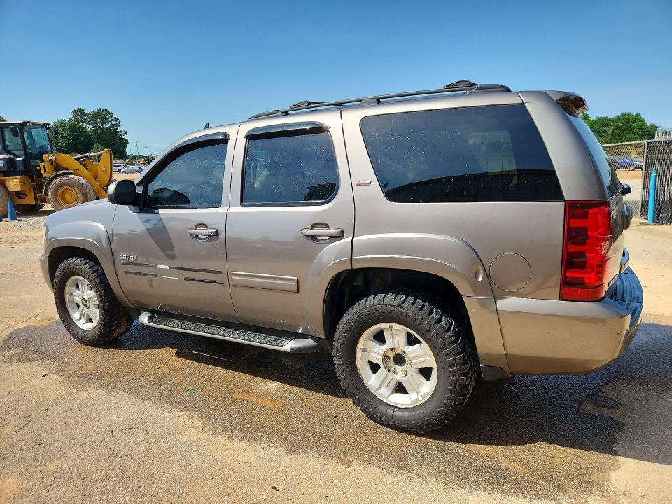 2011 Chevrolet Tahoe VIN 1GNSCBE06BR269758 COPART salvage auction — SIDE, AL - CERTIFICATE OF TITLE, sold $700 on 2026-07-09 (photo 2)