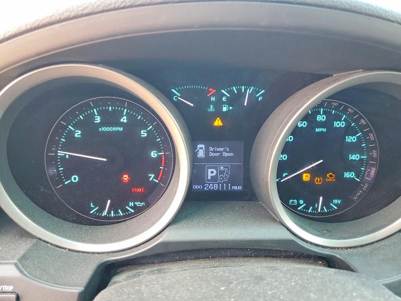 2009 Toyota Land cruiser VIN JTMHY05J895003984 COPART salvage auction — FRONT END, Nc - Salvage Certificate Of Title, sold $12,500 on 2026-07-13 (photo 9)