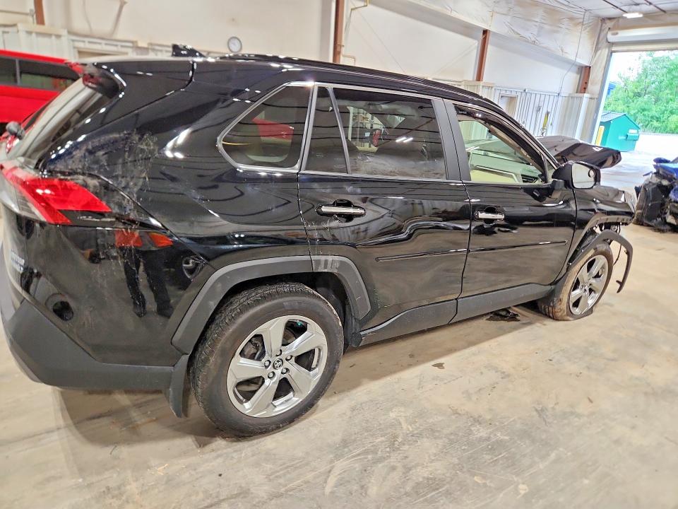 2019 Toyota Rav 4 VIN JTMDWRFV0KJ010368 COPART salvage auction — FRONT END, Wi - Junked Vehicle Bill Of Sale, sold $4,150 on 2026-07-08 (photo 3)
