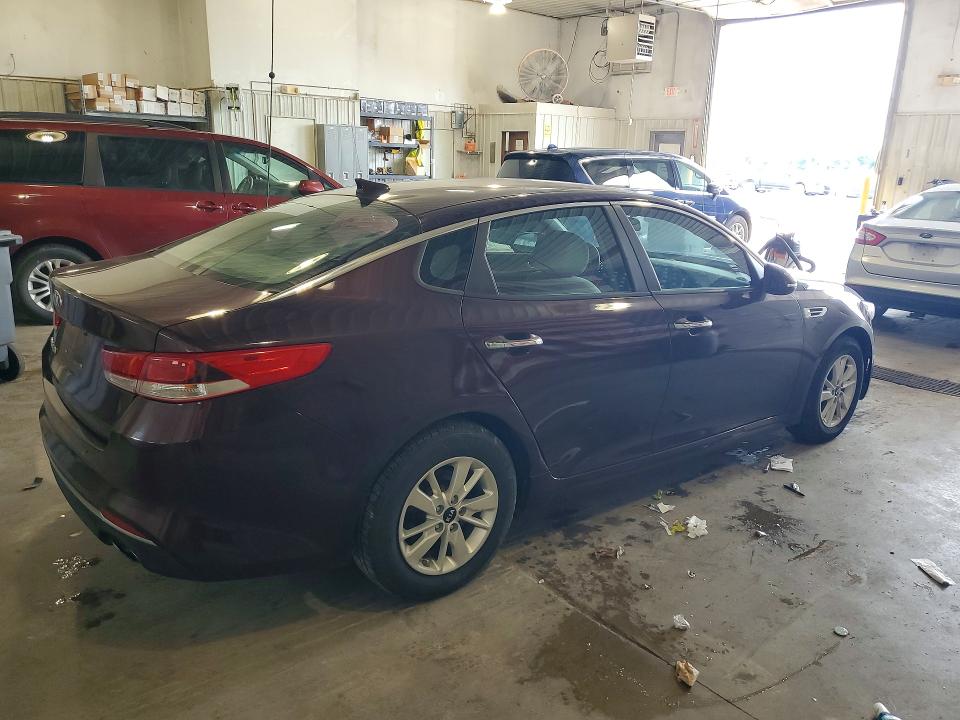 2016 Kia Optima VIN 5XXGT4L32GG115792 COPART salvage auction — MINOR DENT/SCRATCHES, Mo - Certificate Of Title, sold $875 on 2026-07-07 (photo 3)