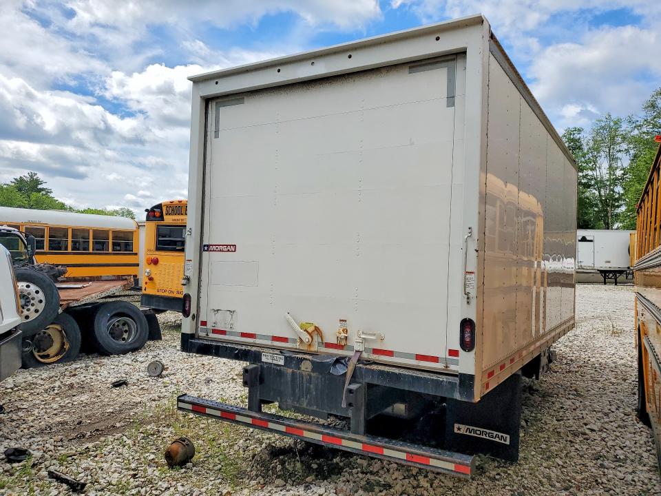 2023 Chevrolet C/k4500 VIN JALCDW167P7013657 COPART salvage auction — SIDE, ST, sold $3,850 on 2026-07-22 (photo 3)
