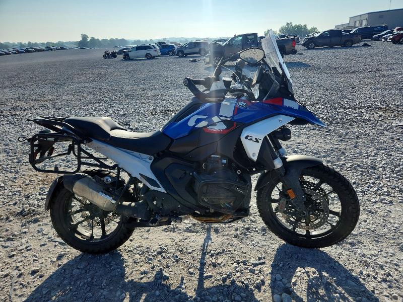2025 BMW R 1300 VIN WB10M2300S6L23201 — COPART salvage auction photo