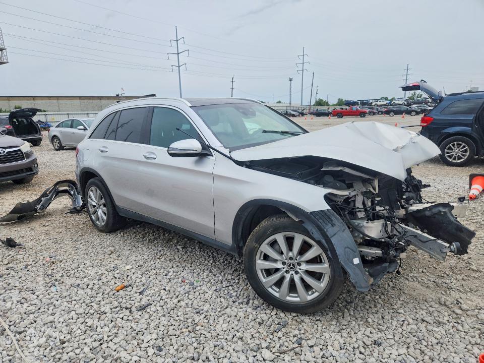 2020 Mercedes-benz VIN WDC0G8EB1LF672486 COPART salvage auction — FRONT END, Oh - Certificate Of Title (P), sold $3,750 on 2026-07-17 (photo 4)
