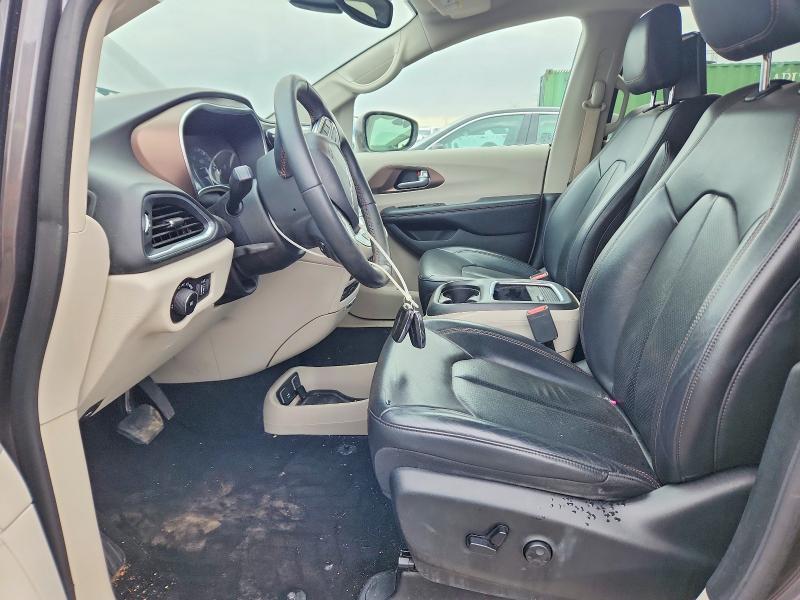 2018 Chrysler Pacifica VIN 2C4RC1EG1JR257329 COPART salvage auction — REAR END, Il - Salvage Certificate, sold $7,500 on 2026-07-02 (photo 7)