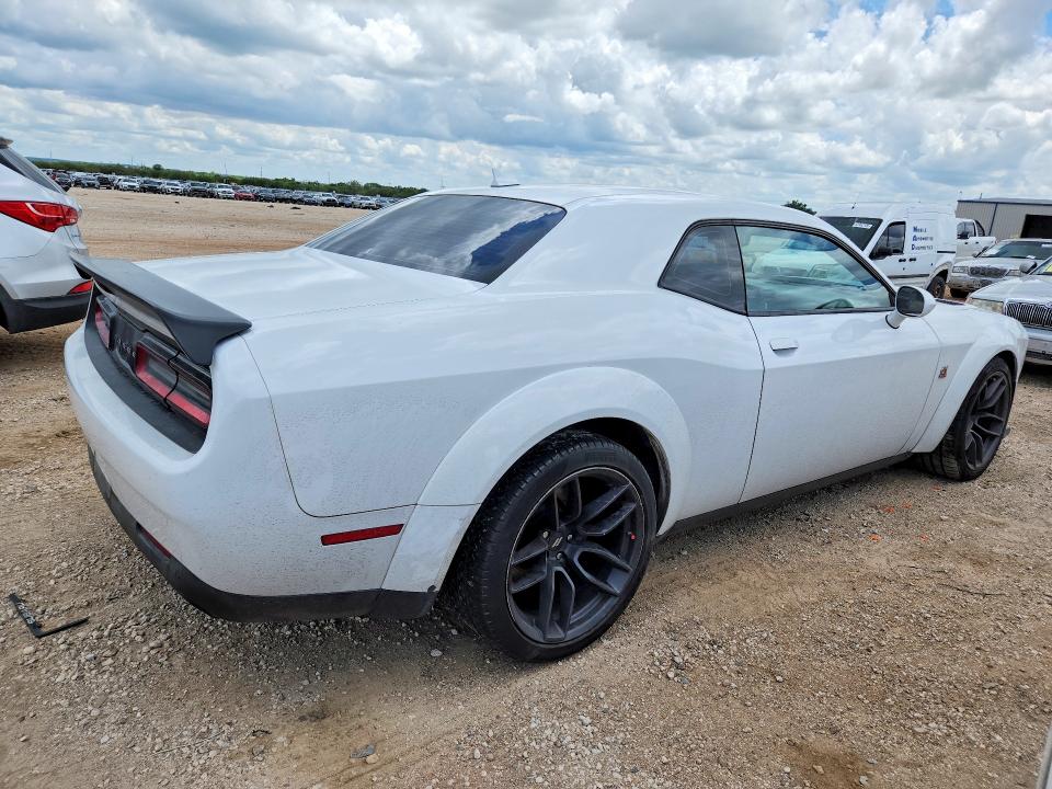 2019 Dodge Challenger VIN 2C3CDZFJ3KH624867 COPART salvage auction — WATER/FLOOD, Tx - Salvage Title-Flood Damage, sold $9,000 on 2026-07-23 (photo 3)