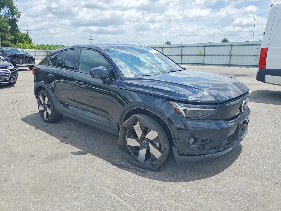 2024 Volvo VIN YV4EH3BM6R2095842 COPART salvage auction — FRONT END, Nc - Salvage Certificate Of Title, sold $11,200 on 2026-07-28 (photo 4)