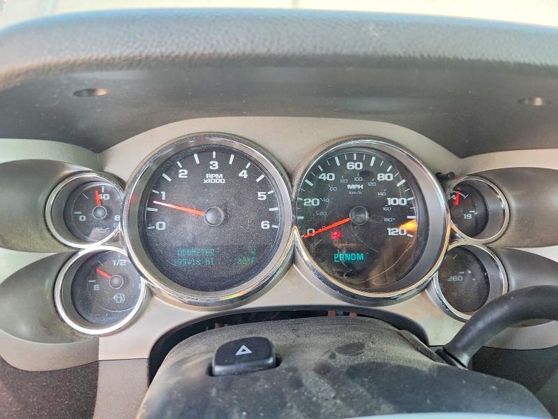 2012 Chevrolet Silverado VIN 1GCRCSE06CZ237871 COPART salvage auction — MINOR DENT/SCRATCHES, Nc - Salvage Certificate Of Title, sold $950 on 2026-07-27 (photo 9)