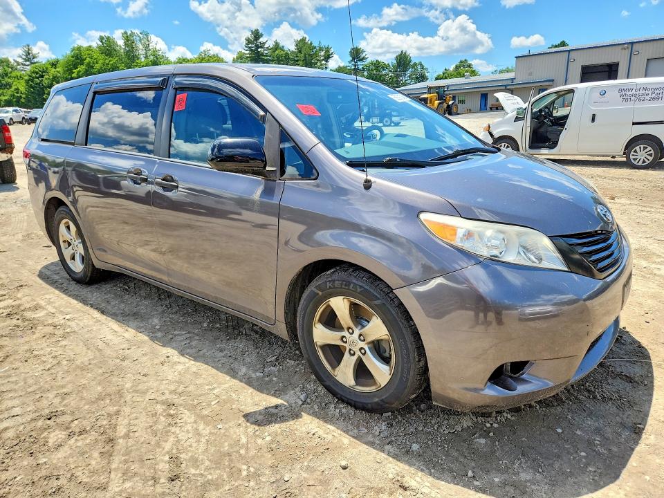 2013 Toyota Sienna VIN 5TDZK3DCXDS365568 COPART salvage auction — MECHANICAL, Ct - Certificate Of Title, sold $1,650 on 2026-07-20 (photo 4)