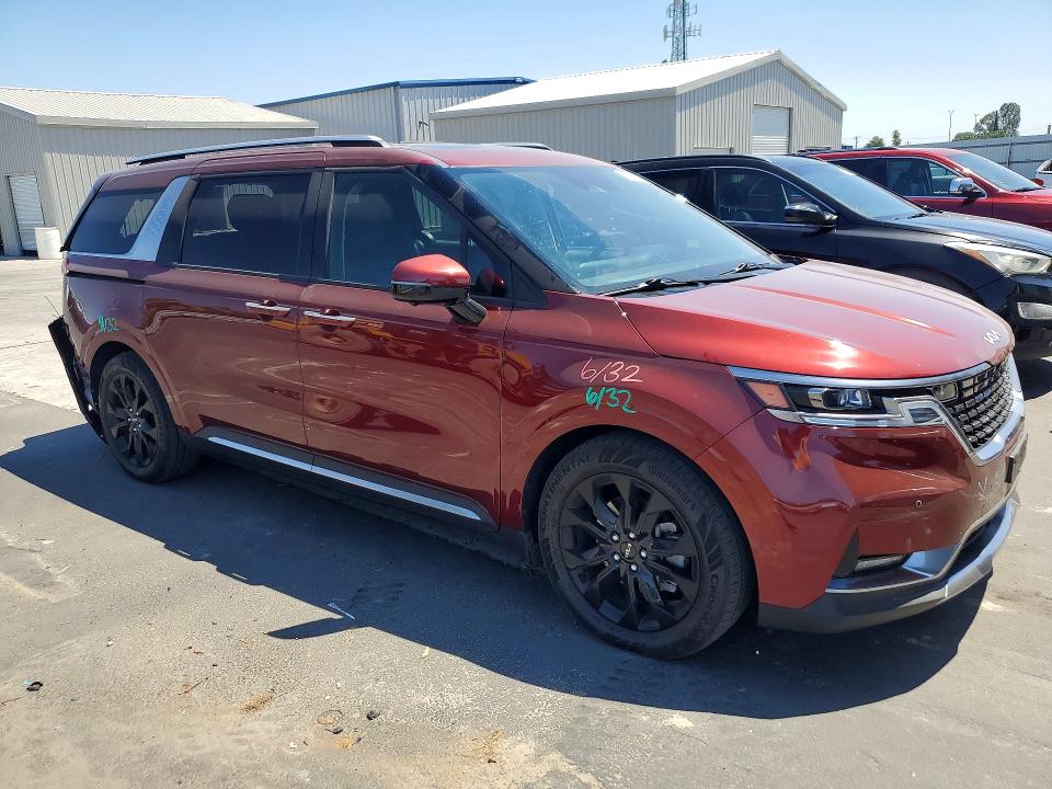2024 Kia Carnival VIN KNDNE5H32R6424003 COPART salvage auction — REAR END, Ca - Salvage Certificate, sold $13,300 on 2026-07-02 (photo 4)