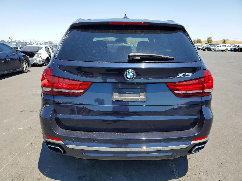 2018 BMW VIN 5UXKT0C56J0W01937 COPART salvage auction — MINOR DENT/SCRATCHES, Ca - Dis/Dlr/Exp Only Clean Title, sold $8,600 on 2026-07-06 (photo 6)