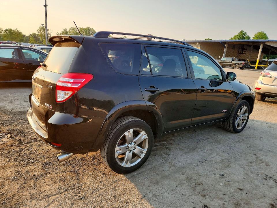 2011 Toyota Rav4 VIN JTMRF4DV6B5042424 COPART salvage auction — MINOR DENT/SCRATCHES, Ny - Certificate Of Title, sold $2,600 on 2026-07-09 (photo 3)