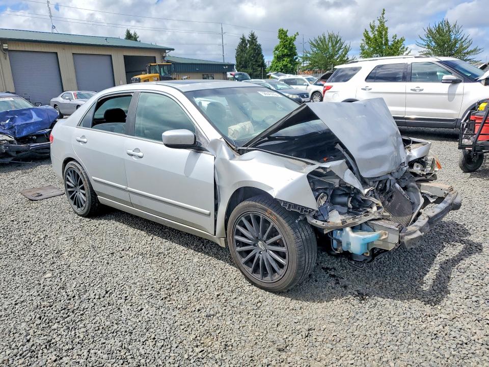 2003 Honda Accord VIN JHMCM55603C020424 COPART salvage auction — FRONT END, Or - Lien Papers Salvage, sold $200 on 2026-08-04 (photo 4)