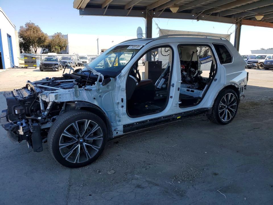 2019 BMW X7 VIN 5UXCX4C51KLS38382 COPART salvage auction — VANDALISM, CA - SALVAGE CERTIFICATE, sold $9,900 on 2026-07-07 (photo 1)