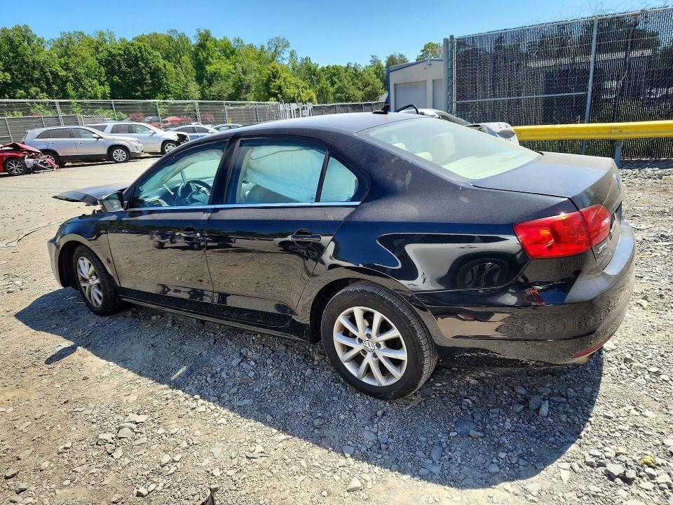 2013 Volkswagen Jetta VIN 3VWDP7AJ0DM429829 COPART salvage auction — FRONT END, MD - CERT OF SALVAGE > 75% DAMAGE, sold $350 on 2026-07-02 (photo 2)