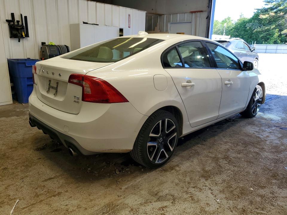 2018 Volvo S60 VIN YV140MTL5J2453092 COPART salvage auction — UNDERCARRIAGE, Id - Salvage Certificate Of Title, sold $2,000 on 2026-08-06 (photo 3)