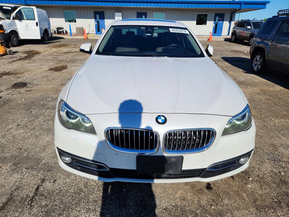 2016 BMW 5er VIN WBA5B3C54GG260182 COPART salvage auction — UNDERCARRIAGE, Id - Salvage Certificate Of Title, sold $3,900 on 2026-08-11 (photo 5)