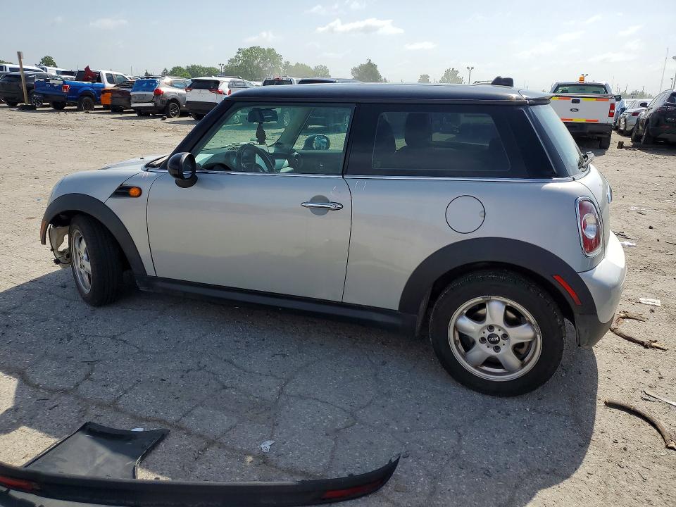 2011 Mini Cooper VIN WMWSU3C56BT096804 COPART salvage auction — FRONT END, In - Cert Of Title-Salvage Title, sold $275 on 2026-07-17 (photo 2)