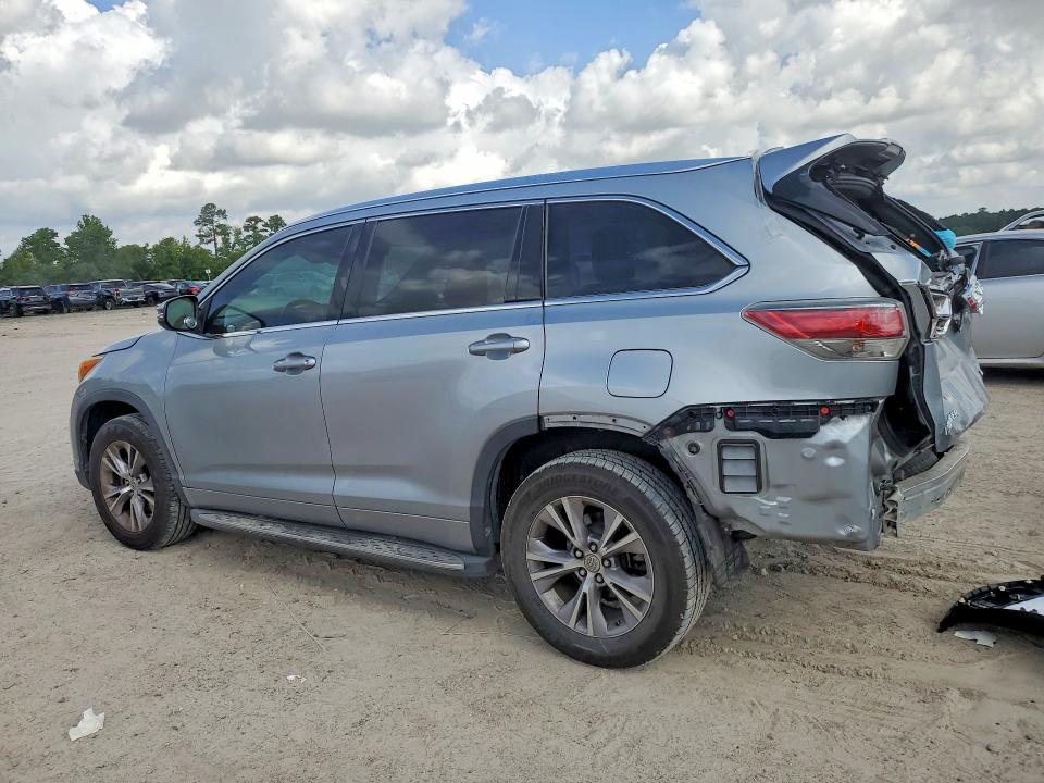 2014 Toyota VIN 5TDKKRFH6ES031908 COPART salvage auction — REAR END, Tx - Salvage Vehicle Title, sold $6,300 on 2026-07-10 (photo 2)