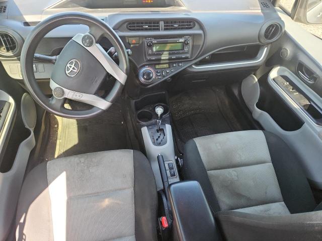 2014 Toyota Prius c VIN JTDKDTB3XE1572717 COPART salvage auction — MINOR DENT/SCRATCHES, Fl - Certificate Of Title, sold $1,050 on 2026-07-07 (photo 8)