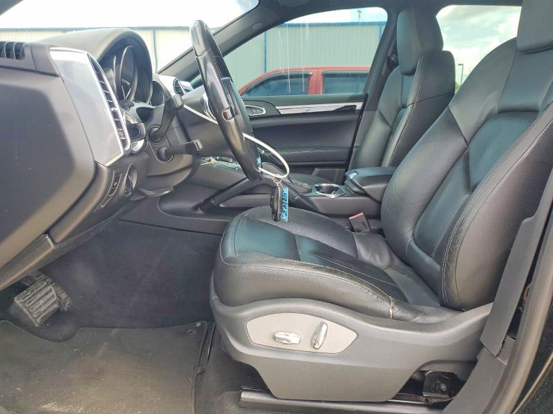 2013 Porsche VIN WP1AA2A24DLA07064 COPART salvage auction — SIDE, Fl - Cert Of Title Slvg Rebuildable, sold $4,050 on 2026-08-17 (photo 7)