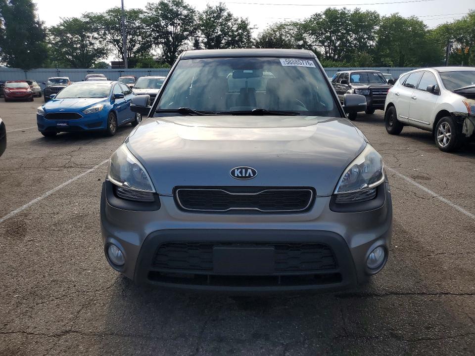 2013 Kia Soul VIN KNDJT2A62D7545706 COPART salvage auction — SIDE, Oh - Cert Of Title-Salvage, sold $90 on 2026-07-15 (photo 5)