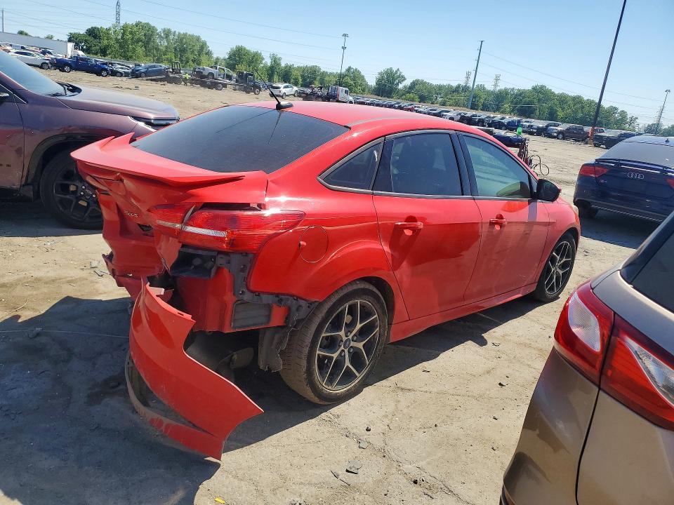 2015 Ford Focus VIN 1FADP3F27FL292864 COPART salvage auction — REAR END, MI - CERTIFICATE OF TITLE, sold $525 on 2026-07-02 (photo 3)