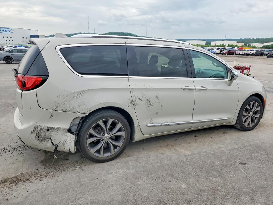 2017 Chrysler VIN 2C4RC1GGXHR614692 COPART salvage auction — REAR END, Ok - Certificate Of Title, sold $2,100 on 2026-07-24 (photo 3)