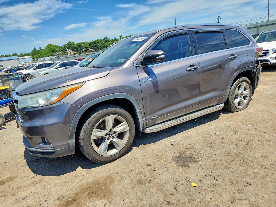 2016 Toyota Highlander VIN 5TDDCRFH3GS013939 COPART salvage auction — REAR END, PA - CERTIFICATE OF SALVAGE, sold $7,100 on 2026-07-31 (photo 1)