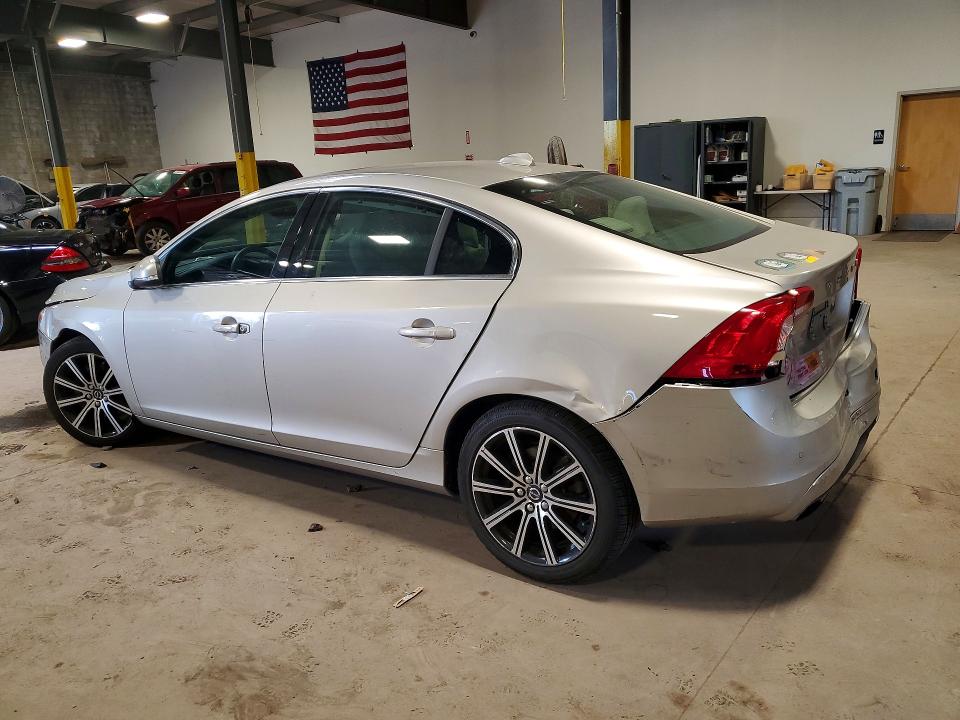 2017 Volvo S60 VIN LYV402TK5HB128968 COPART salvage auction — ROLLOVER, Pa - Certificate Of Salvage, sold $825 on 2026-07-06 (photo 2)