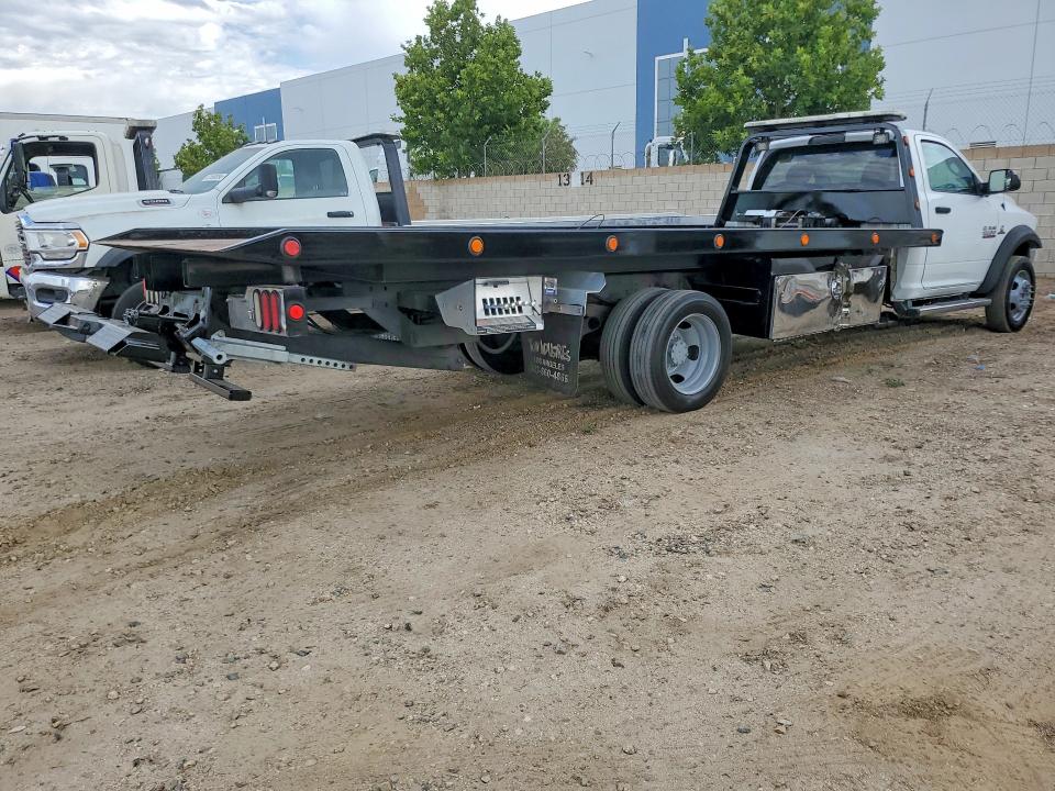 2018 Ram 5500 VIN 3C7WRMDL1JG280264 COPART salvage auction — MINOR DENT/SCRATCHES, Ca - Dis/Dlr/Exp Only Clean Title, sold $9,900 on 2026-07-16 (photo 3)