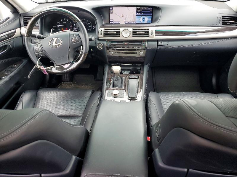 2014 Lexus Ls VIN JTHCL5EF6E5020583 COPART salvage auction — REAR END, Salvage Title, sold $7,700 on 2026-07-23 (photo 8)