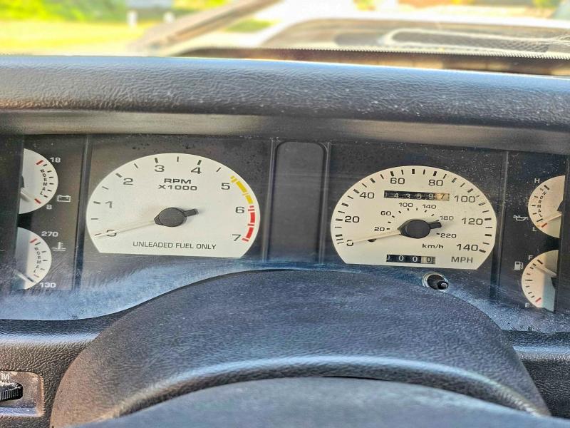 1990 Ford Mustang VIN 1FACP41E2LF225196 COPART salvage auction — NORMAL WEAR, Nj - Certificate Of Title (P), sold $6,500 on 2026-07-02 (photo 8)