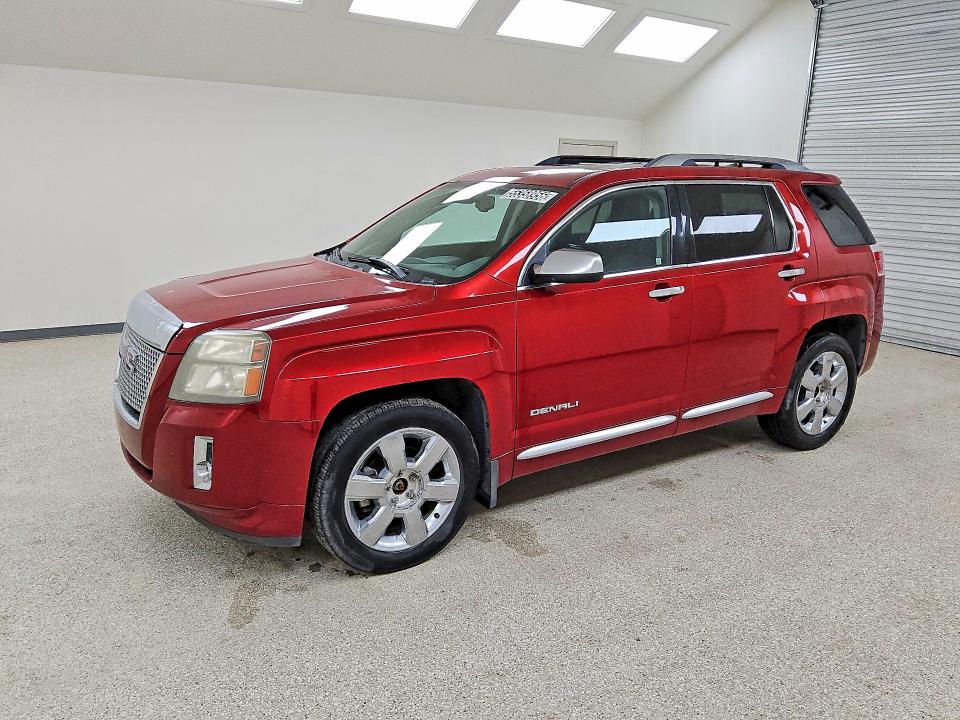 2013 Gmc Terrain VIN 2GKFLZE31D6282367 COPART salvage auction — MINOR DENT/SCRATCHES, Co - Certificate Of Title, sold $2,250 on 2026-07-30 (photo 1)