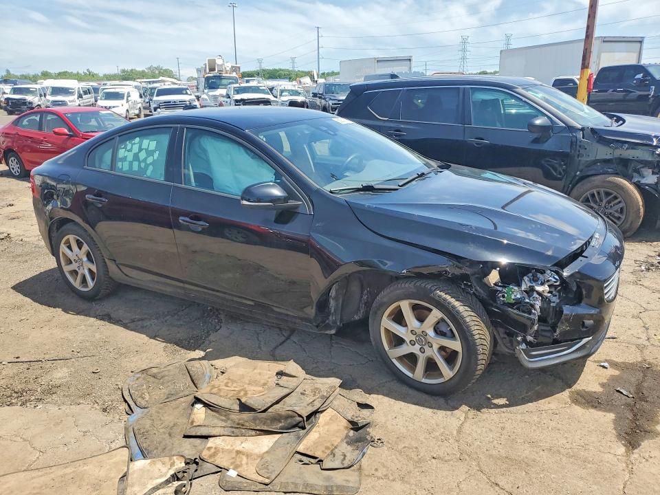 2015 Volvo S60 VIN YV140MFJ6F1353624 COPART salvage auction — FRONT END, MI - CERTIFICATE OF TITLE, sold $700 on 2026-07-03 (photo 4)
