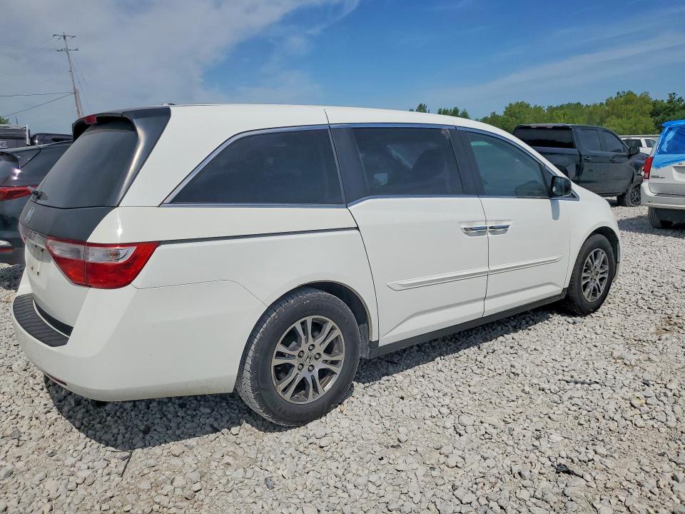 2013 Honda Odyssey VIN 5FNRL5H67DB047232 COPART salvage auction — FRONT END, Mi - Cert Of Title-Rebuilt Salvage, sold $775 on 2026-07-02 (photo 3)