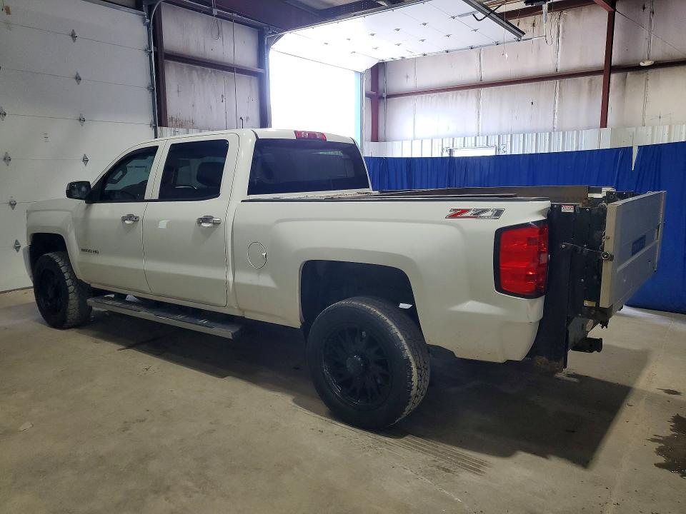 2015 Chevrolet Silverado 3500 VIN 1GC4KZC83FF138817 COPART salvage auction — MINOR DENT/SCRATCHES, WV - CERTIFICATE OF TITLE (P), sold $7,800 on 2026-07-30 (photo 2)